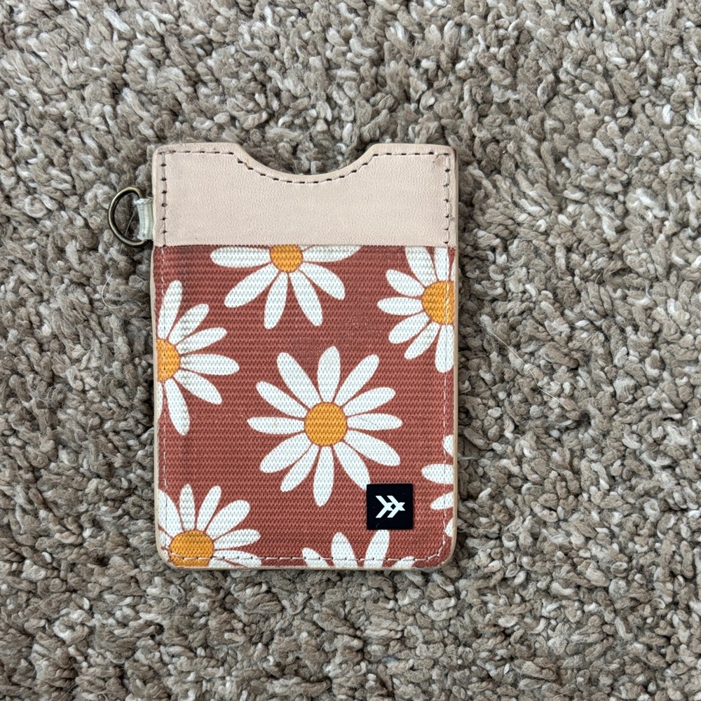 Thread Floral Card Holder - Brown and White